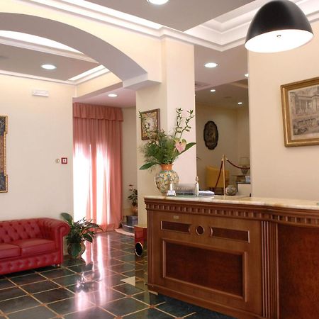 Hotel Paradiso Delle Madonie กัสเตลบูโอโน ภายนอก รูปภาพ