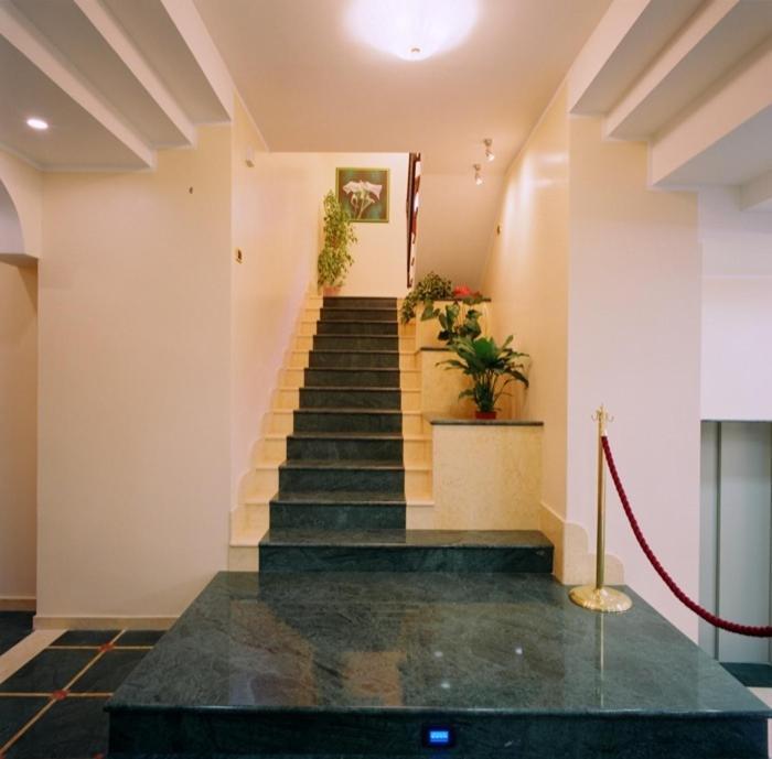 Hotel Paradiso Delle Madonie กัสเตลบูโอโน ภายนอก รูปภาพ