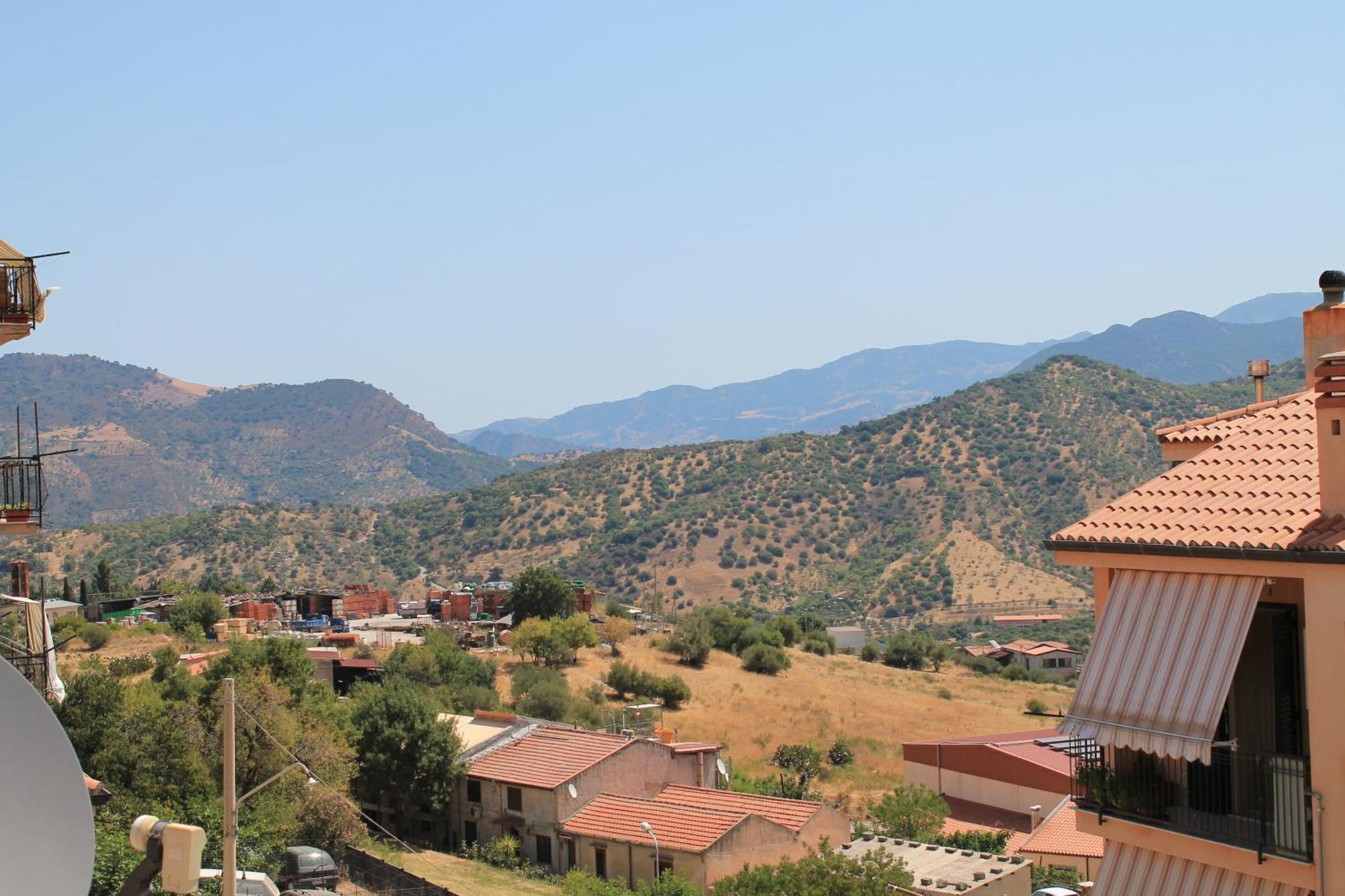 Hotel Paradiso Delle Madonie กัสเตลบูโอโน ภายนอก รูปภาพ