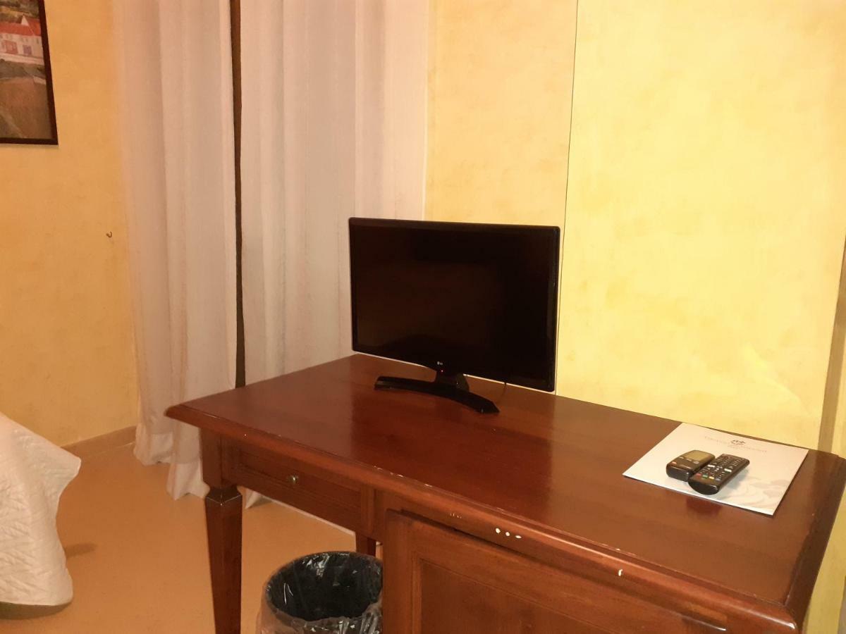 Hotel Paradiso Delle Madonie กัสเตลบูโอโน ภายนอก รูปภาพ